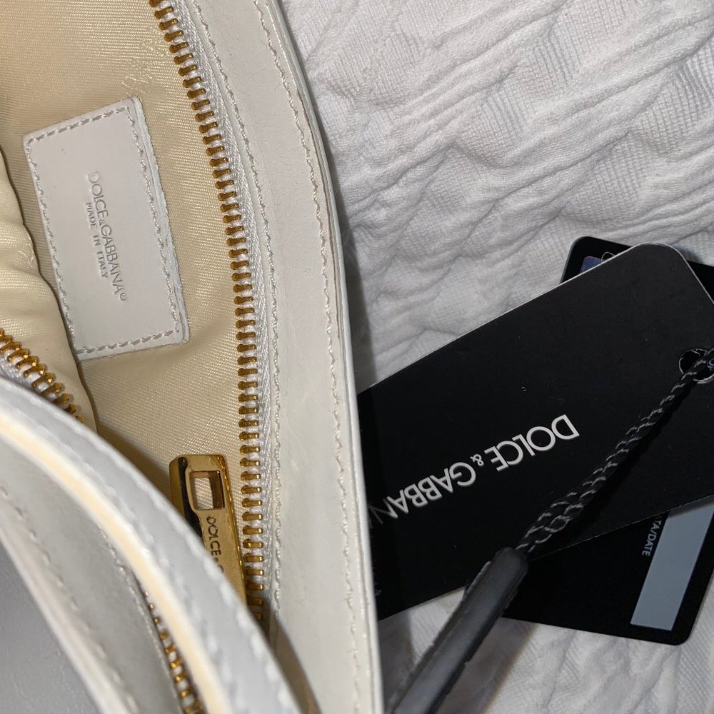 DOLCE & GABBANA white leather mini shoulder bag - Picture 6 of 14